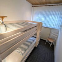 Erdg. links Kinderzimmer -2-