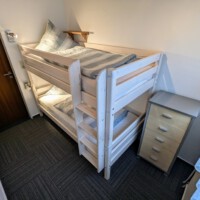 Erdg. links Kinderzimmer